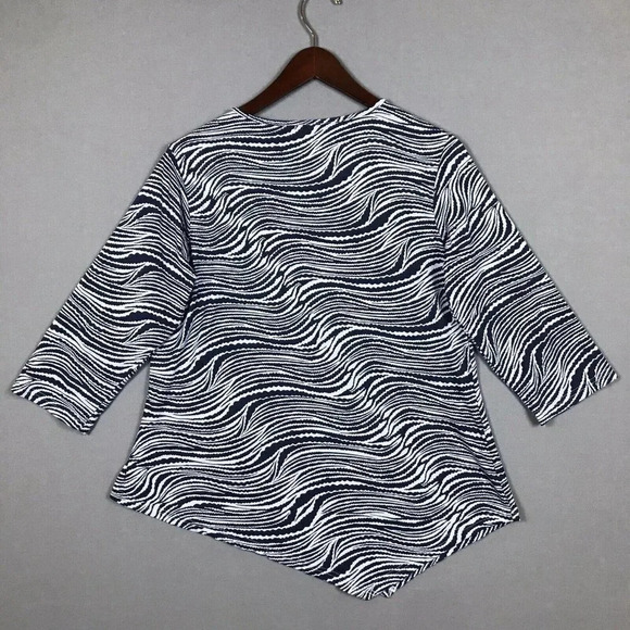 Lulu B 3/4 Sleeve Tunic Top Size Medium M UPF 50+ Nylon Stretch Navy Blue Gray - Picture 7 of 14